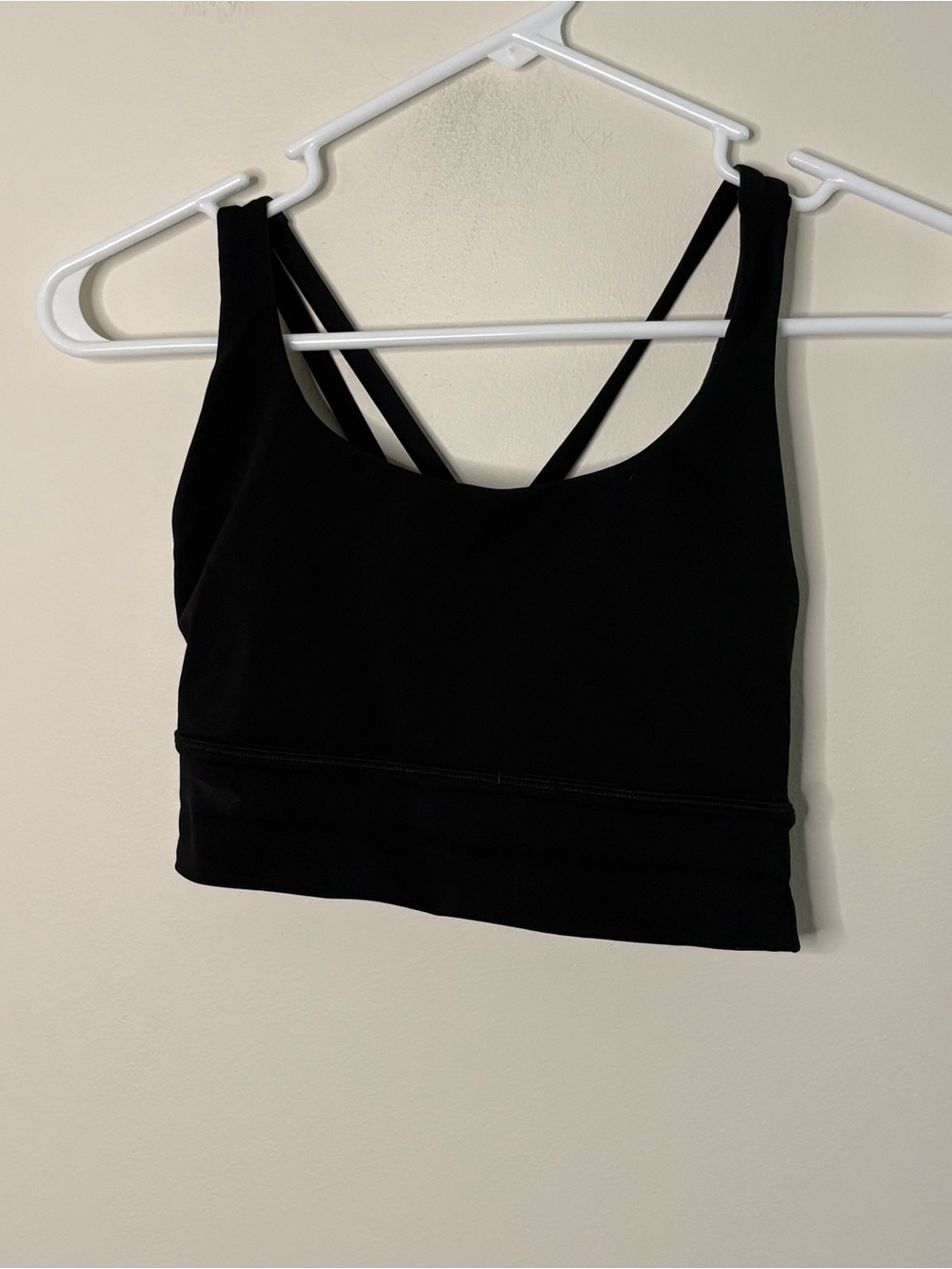 Lululemon Women’s Black Sports Bra Sz 6 Gym Yoga Basic Sporty